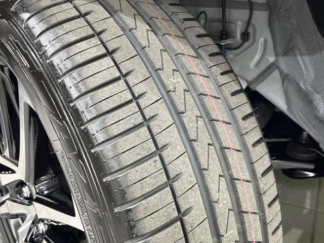 ハイブリッド GRスポーツ 登録済未使用車 全周囲カメラ セーフティセンス レーダークルーズ 2トーン ディスプレイオーディオ Bluetooth LEDヘッドライト クリアランスソナー 車線逸脱警報 オートマチックハイビーム(24枚目)