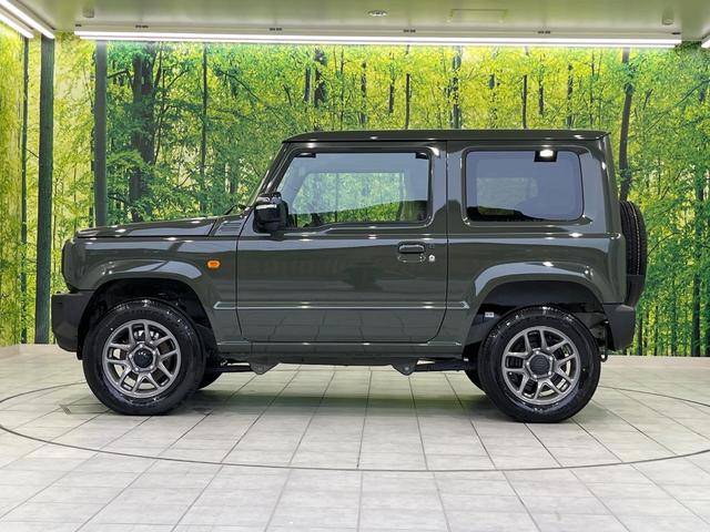 ジムニー ＸＣ　届出済未使用車　４ＷＤ　衝突被害軽減システム　スマートキー　ＬＥＤヘッド　クルコン　車線逸脱警報　オートライト　オートエアコン　純正１６インチアルミ　電動格納ミラー　シートヒーター（53枚目）