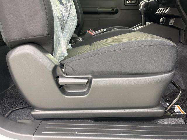 ジムニー XC 4WD ターボ SDナビ 禁煙車 ドラレコ コーナーセンサー スマートキー LEDヘッド ETC クルコン オートライト オートエアコン シートヒーター ステアリングスイッチ 純正16インチアルミ(33枚目)