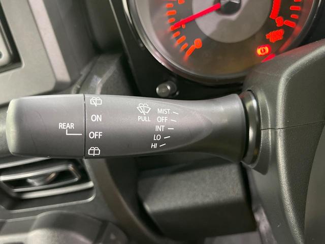 ジムニー XC 4WD ターボ SDナビ 禁煙車 ドラレコ コーナーセンサー スマートキー LEDヘッド ETC クルコン オートライト オートエアコン シートヒーター ステアリングスイッチ 純正16インチアルミ(43枚目)