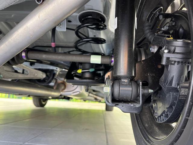 N-BOXカスタム ベースグレード 4WD ホンダセンシング パワースライドドア 届出済未使用車 アダプティブクルーズ LEDヘッドライト クリアランスソナー サイドエアバッグ カーテンエアバッグ オートライト スマートキー(20枚目)