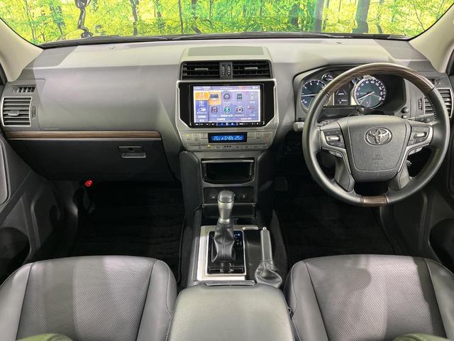 ランドクルーザープラド TX Lパッケージ 4WD SDナビ 後席モニター フロントカメラ バックカメラ 衝突被害軽減システム レーダークルーズ 禁煙車 レザーシート 前席シートエアコン ドラレコ コーナーセンサー スマートキー LEDヘッド(2枚目)