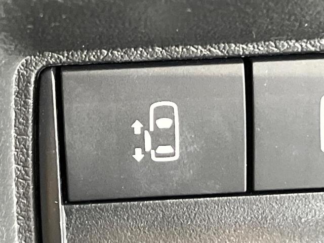 デリカミニ T プレミアム 4WD 両側電動ドア 全周囲カメラ レーダークルーズ 禁煙車 ハーフレザーシート コーナーセンサー スマートキー LEDヘッド ETC オートライト オートエアコン 純正15インチアルミ(6枚目)