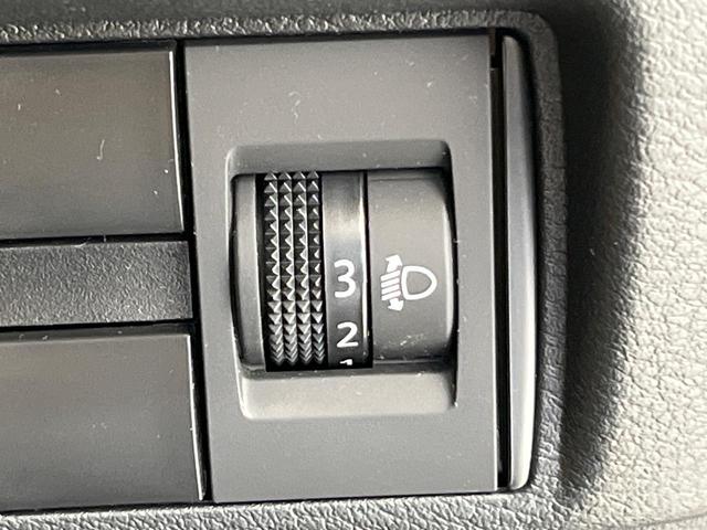 デリカミニ T プレミアム 4WD 両側電動ドア 全周囲カメラ レーダークルーズ 禁煙車 ハーフレザーシート コーナーセンサー スマートキー LEDヘッド ETC オートライト オートエアコン 純正15インチアルミ(37枚目)