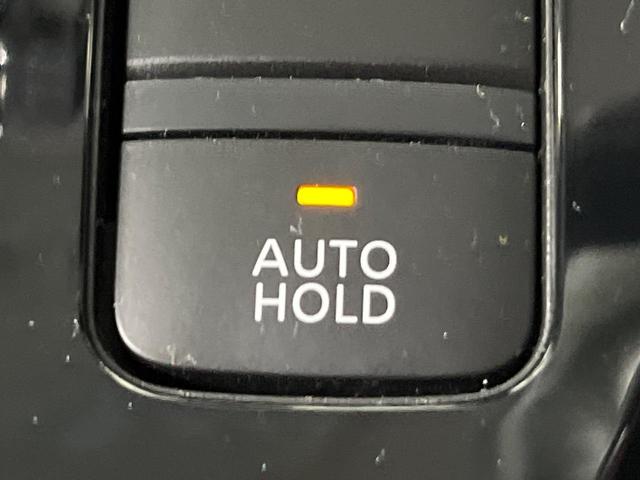 デリカミニ T プレミアム 4WD 両側電動ドア 全周囲カメラ レーダークルーズ 禁煙車 ハーフレザーシート コーナーセンサー スマートキー LEDヘッド ETC オートライト オートエアコン 純正15インチアルミ(45枚目)