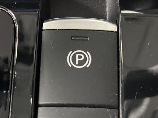 デリカミニ T プレミアム 4WD 両側電動ドア 全周囲カメラ レーダークルーズ 禁煙車 ハーフレザーシート コーナーセンサー スマートキー LEDヘッド ETC オートライト オートエアコン 純正15インチアルミ(46枚目)
