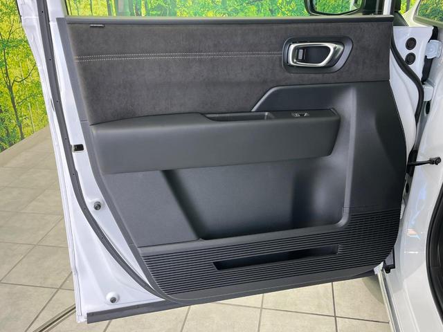 ステップワゴン ｅ：ＨＥＶスパーダ　プレミアムライン　ホンダセンシング　両側パワースライドドア　純正１１．４インチ純正ナビ　全周囲カメラ　Ｂｌｕｅｔｏｏｔｈ再生　ドライブレコーダー　ＥＴＣ　デュアルオートエアコン　クリアランスソナー　禁煙車　ＬＥＤヘッド（4枚目）