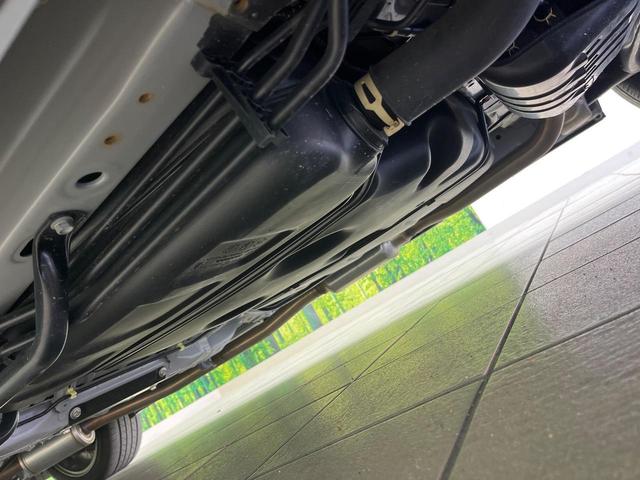 ステップワゴン ｅ：ＨＥＶスパーダ　プレミアムライン　ホンダセンシング　両側パワースライドドア　純正１１．４インチ純正ナビ　全周囲カメラ　Ｂｌｕｅｔｏｏｔｈ再生　ドライブレコーダー　ＥＴＣ　デュアルオートエアコン　クリアランスソナー　禁煙車　ＬＥＤヘッド（7枚目）