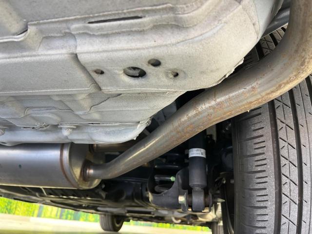 ステップワゴン ｅ：ＨＥＶスパーダ　プレミアムライン　ホンダセンシング　両側パワースライドドア　純正１１．４インチ純正ナビ　全周囲カメラ　Ｂｌｕｅｔｏｏｔｈ再生　ドライブレコーダー　ＥＴＣ　デュアルオートエアコン　クリアランスソナー　禁煙車　ＬＥＤヘッド（9枚目）