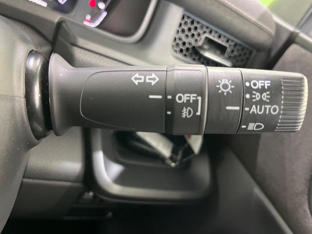 ステップワゴン ｅ：ＨＥＶスパーダ　プレミアムライン　ホンダセンシング　両側パワースライドドア　純正１１．４インチ純正ナビ　全周囲カメラ　Ｂｌｕｅｔｏｏｔｈ再生　ドライブレコーダー　ＥＴＣ　デュアルオートエアコン　クリアランスソナー　禁煙車　ＬＥＤヘッド（23枚目）