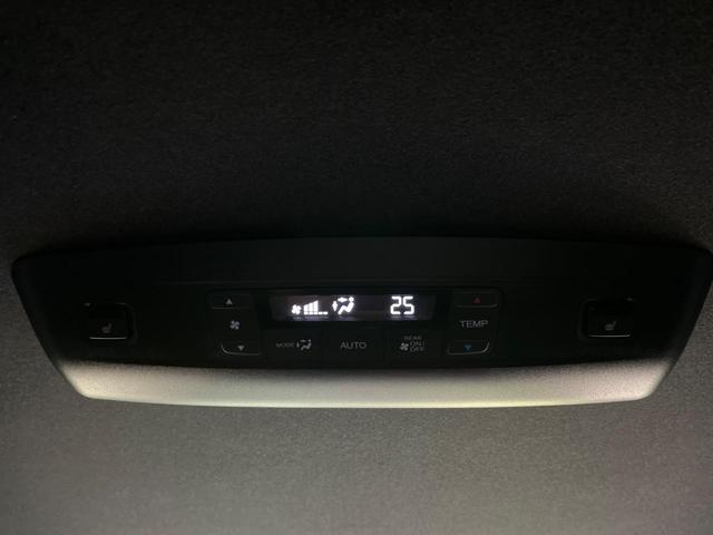 ステップワゴン ｅ：ＨＥＶスパーダ　プレミアムライン　ホンダセンシング　両側パワースライドドア　純正１１．４インチ純正ナビ　全周囲カメラ　Ｂｌｕｅｔｏｏｔｈ再生　ドライブレコーダー　ＥＴＣ　デュアルオートエアコン　クリアランスソナー　禁煙車　ＬＥＤヘッド（36枚目）