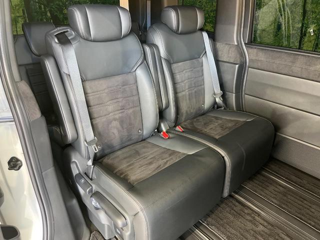 ステップワゴン ｅ：ＨＥＶスパーダ　プレミアムライン　ホンダセンシング　両側パワースライドドア　純正１１．４インチ純正ナビ　全周囲カメラ　Ｂｌｕｅｔｏｏｔｈ再生　ドライブレコーダー　ＥＴＣ　デュアルオートエアコン　クリアランスソナー　禁煙車　ＬＥＤヘッド（44枚目）