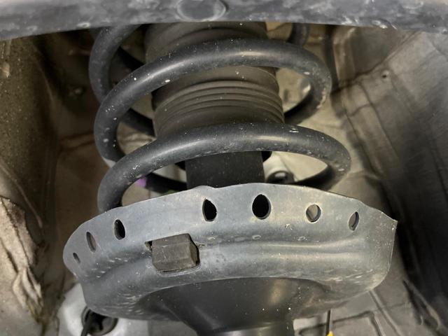 ステップワゴン ｅ：ＨＥＶスパーダ　プレミアムライン　ホンダセンシング　両側パワースライドドア　純正１１．４インチ純正ナビ　全周囲カメラ　Ｂｌｕｅｔｏｏｔｈ再生　ドライブレコーダー　ＥＴＣ　デュアルオートエアコン　クリアランスソナー　禁煙車　ＬＥＤヘッド（54枚目）