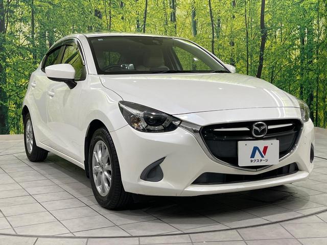 デミオ 13S Lパッケージ スマートシティブレーキ マツダコネクトナビ Bluetooth再生 フルセグTV バックカメラ LEDヘッドライト 純正15インチアルミホイール 禁煙車 オートエアコン サイドエアバッグ(16枚目)