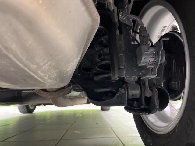 デミオ 13S Lパッケージ スマートシティブレーキ マツダコネクトナビ Bluetooth再生 フルセグTV バックカメラ LEDヘッドライト 純正15インチアルミホイール 禁煙車 オートエアコン サイドエアバッグ(20枚目)