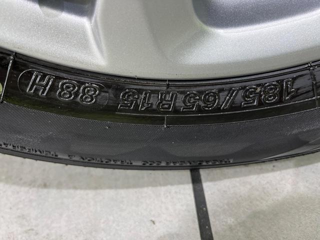 デミオ 13S Lパッケージ スマートシティブレーキ マツダコネクトナビ Bluetooth再生 フルセグTV バックカメラ LEDヘッドライト 純正15インチアルミホイール 禁煙車 オートエアコン サイドエアバッグ(52枚目)