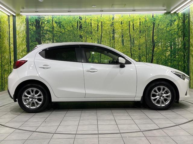 デミオ 13S Lパッケージ スマートシティブレーキ マツダコネクトナビ Bluetooth再生 フルセグTV バックカメラ LEDヘッドライト 純正15インチアルミホイール 禁煙車 オートエアコン サイドエアバッグ(57枚目)