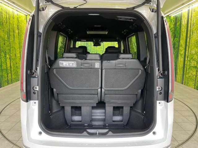 ステップワゴン e:HEVスパーダ プレミアムライン 純正11.4インチナビ 両側電動ドア 後席モニター 全周囲カメラ 衝突被害軽減システム レーダークルーズ 禁煙車 電動リアゲート コーナーセンサー スマートキー LEDヘッド ビルトインETC(11枚目)