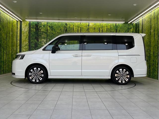 ステップワゴン e:HEVスパーダ プレミアムライン 純正11.4インチナビ 両側電動ドア 後席モニター 全周囲カメラ 衝突被害軽減システム レーダークルーズ 禁煙車 電動リアゲート コーナーセンサー スマートキー LEDヘッド ビルトインETC(66枚目)