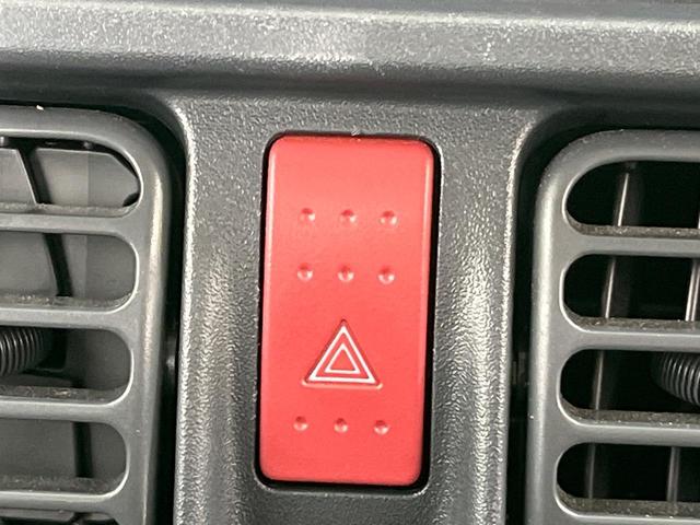 キャリイトラック KC 4WD MT車 禁煙車 オートライト 横滑り防止装置(31枚目)