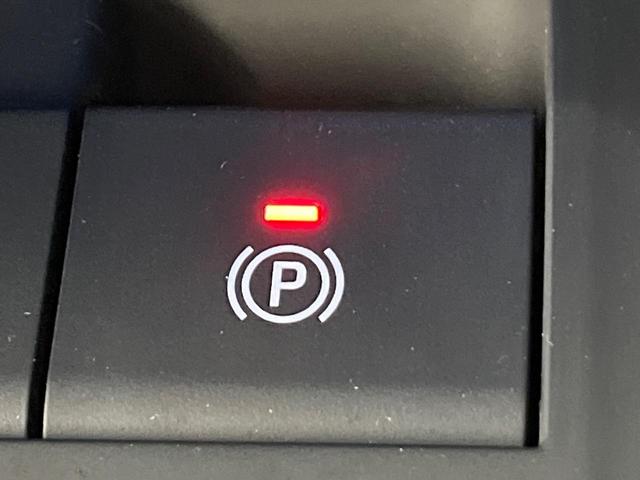 ハリアー S 4WD トヨタセーフティセンス 純正8インチディスプレイオーディオ Bluetooth再生 バックカメラ フルセグTV ETC レーダークルーズ LEDヘッドライト デュアルオートエアコン(44枚目)