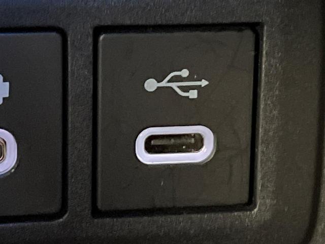 ハリアー S 4WD トヨタセーフティセンス 純正8インチディスプレイオーディオ Bluetooth再生 バックカメラ フルセグTV ETC レーダークルーズ LEDヘッドライト デュアルオートエアコン(47枚目)