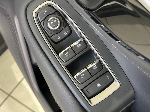 レガシィアウトバック リミテッドEX 4WD アイサイト 11.6インチ純正ナビ Bluetooth再生 バックカメラ サイドカメラ フルセグTV ETC レーダークルーズ 禁煙車 LEDヘッドライト フロントフォグ リアフォグ(31枚目)