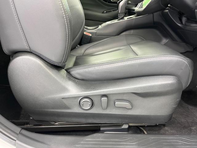 レガシィアウトバック リミテッドEX 4WD アイサイト 11.6インチ純正ナビ Bluetooth再生 バックカメラ サイドカメラ フルセグTV ETC レーダークルーズ 禁煙車 LEDヘッドライト フロントフォグ リアフォグ(32枚目)