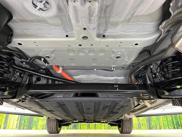 ヴェゼル ｅ：ＨＥＶ　Ｚ　登録済未使用車　全周囲カメラ　衝突被害軽減システム　レーダークルーズ　電動リアゲート　ハーフレザーシート　コーナーセンサー　スマートキー　ＬＥＤヘッド　ＥＴＣ２．０　車線逸脱警報　オートライト（21枚目）