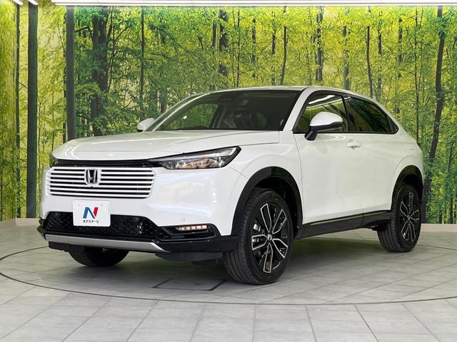 ヴェゼル ｅ：ＨＥＶ　Ｚ　登録済未使用車　全周囲カメラ　衝突被害軽減システム　レーダークルーズ　電動リアゲート　ハーフレザーシート　コーナーセンサー　スマートキー　ＬＥＤヘッド　ＥＴＣ２．０　車線逸脱警報　オートライト（52枚目）