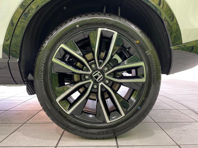 ヴェゼル ｅ：ＨＥＶ　Ｚ　登録済未使用車　全周囲カメラ　衝突被害軽減システム　レーダークルーズ　電動リアゲート　ハーフレザーシート　コーナーセンサー　スマートキー　ＬＥＤヘッド　ＥＴＣ２．０　車線逸脱警報　オートライト（57枚目）