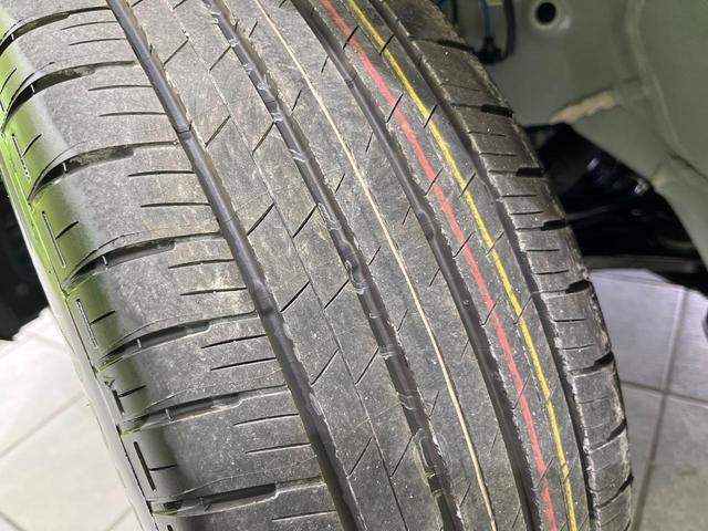 ヴェゼル ｅ：ＨＥＶ　Ｚ　登録済未使用車　全周囲カメラ　衝突被害軽減システム　レーダークルーズ　電動リアゲート　ハーフレザーシート　コーナーセンサー　スマートキー　ＬＥＤヘッド　ＥＴＣ２．０　車線逸脱警報　オートライト（58枚目）