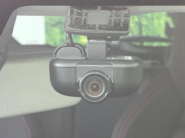 スイフトスポーツ ベースグレード デュアルセンサーブレーキサポート 純正8インチナビ Bluetooth再生 ドライブレコーダー ETC ターボ 禁煙車 LEDヘッドライト フロントフォグ クルーズコントロール シートヒーター(5枚目)