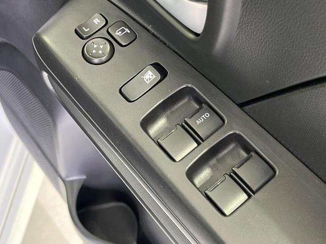 ワゴンR ハイブリッドFZ セーフティサポート ナビ Bluetooth再生 バックカメラ ETC フルセグTV レーンアシスト クリアランスソナー スマートキー オートエアコン 禁煙車 アイドリングストップ(30枚目)