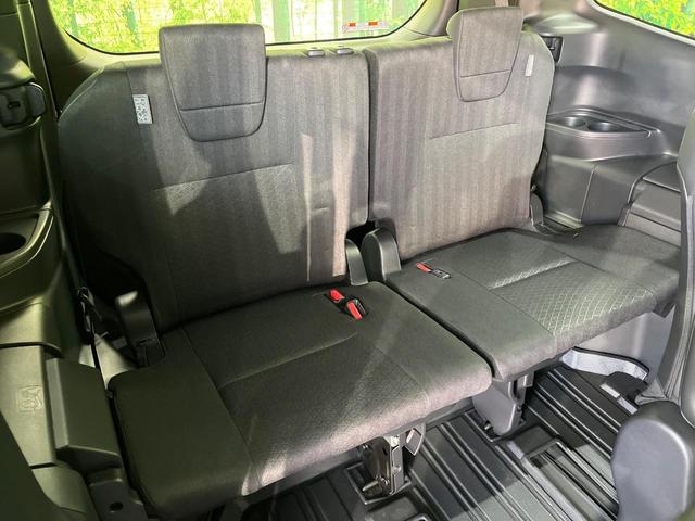 ヴォクシー S-G トヨタセーフティセンス 13.2インチフリップダウンモニター 純正ナビ機能付き10.5インチディスプレイオーディオ 両側パワースライドドア 7人乗り Bluetooth フルセグTV バックカメラ(10枚目)