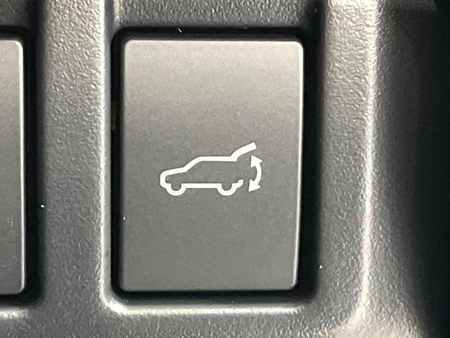 フォレスター アドバンス 4WD 純正SDナビ サイドカメラ バックカメラ 衝突被害軽減システム レーダークルーズ 禁煙車 電動リアゲート ドラレコ コーナーセンサー スマートキー LEDヘッド ビルトインETC(7枚目)