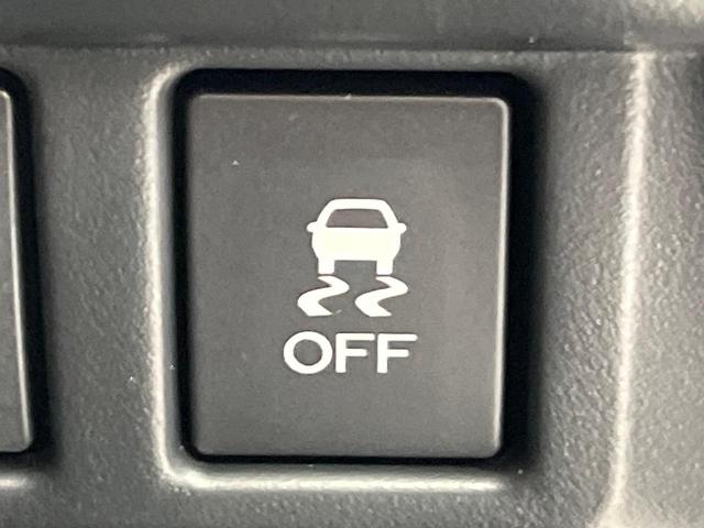 フォレスター アドバンス 4WD 純正SDナビ サイドカメラ バックカメラ 衝突被害軽減システム レーダークルーズ 禁煙車 電動リアゲート ドラレコ コーナーセンサー スマートキー LEDヘッド ビルトインETC(8枚目)