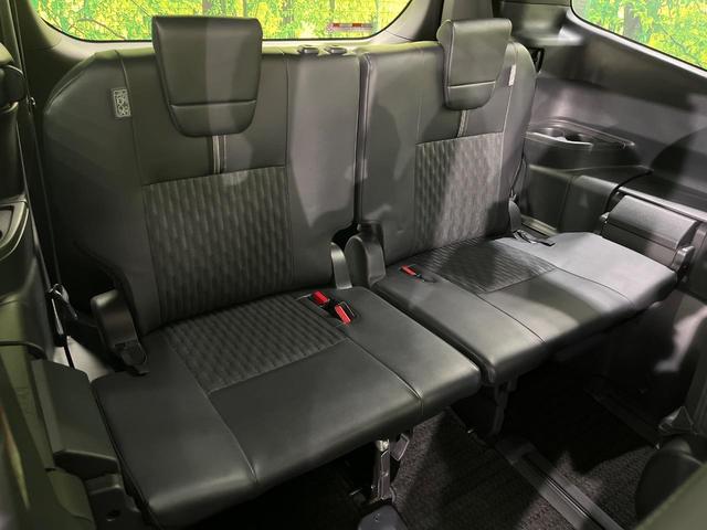 ノア ハイブリッドS-Z 4WD 両側電動ドア バックカメラ 衝突被害軽減システム レーダークルーズ 禁煙車 ドラレコ コーナーセンサー スマートキー LEDヘッド ETC2.0 オートハイビーム 車線逸脱警報 オートライト(12枚目)