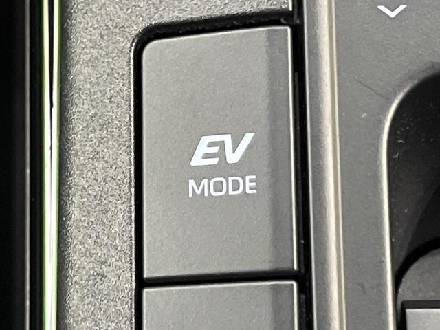 プリウス Ｚ　４ＷＤ　１２．３型ナビ機能付きディスプレイオーディオ　禁煙車　全周囲カメラ　衝突被害軽減システム　レーダークルーズ　電動リアゲート　パワーシート　コーナーセンサー　ＬＥＤヘッド　ＥＴＣ２．０（48枚目）