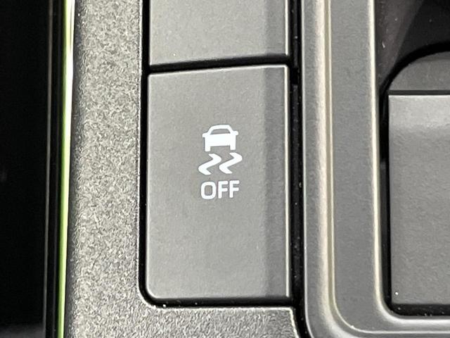 プリウス Ｚ　４ＷＤ　１２．３型ナビ機能付きディスプレイオーディオ　禁煙車　全周囲カメラ　衝突被害軽減システム　レーダークルーズ　電動リアゲート　パワーシート　コーナーセンサー　ＬＥＤヘッド　ＥＴＣ２．０（49枚目）