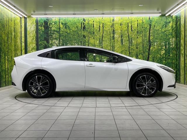 プリウス Ｚ　４ＷＤ　１２．３型ナビ機能付きディスプレイオーディオ　禁煙車　全周囲カメラ　衝突被害軽減システム　レーダークルーズ　電動リアゲート　パワーシート　コーナーセンサー　ＬＥＤヘッド　ＥＴＣ２．０（59枚目）