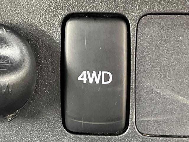 4WDのお車ですので、雪道でも安心です♪降雪地地域にお住まいの方以外にも、ウィンタースポーツが趣味の方や降雪地域へ帰省される機会がある方にもおすすめ!