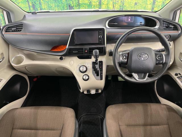 シエンタ Ｇ　両側電動ドア　純正ＳＤナビ　後席モニター　バックカメラ　衝突被害軽減システム　禁煙車　ドラレコ　スマートキー　ＥＴＣ２．０　車線逸脱警報　オートエアコン　Ｂｌｕｅｔｏｏｔｈ　ＣＤ　フルセグ（2枚目）