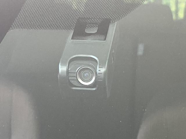 シエンタ Ｇ　両側電動ドア　純正ＳＤナビ　後席モニター　バックカメラ　衝突被害軽減システム　禁煙車　ドラレコ　スマートキー　ＥＴＣ２．０　車線逸脱警報　オートエアコン　Ｂｌｕｅｔｏｏｔｈ　ＣＤ　フルセグ（7枚目）