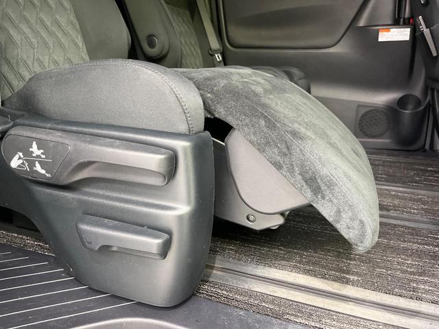 アルファード ２．５Ｓ　Ａパッケージ　４ＷＤ　トヨタセーフティセンス　フリップダウンモニター　両側パワースライドドア　純正９インチナビ　Ｂｌｕｅｔｏｏｔｈ再生　バックカメラ　禁煙車　クリアランスソナー　レーダークルーズ（46枚目）