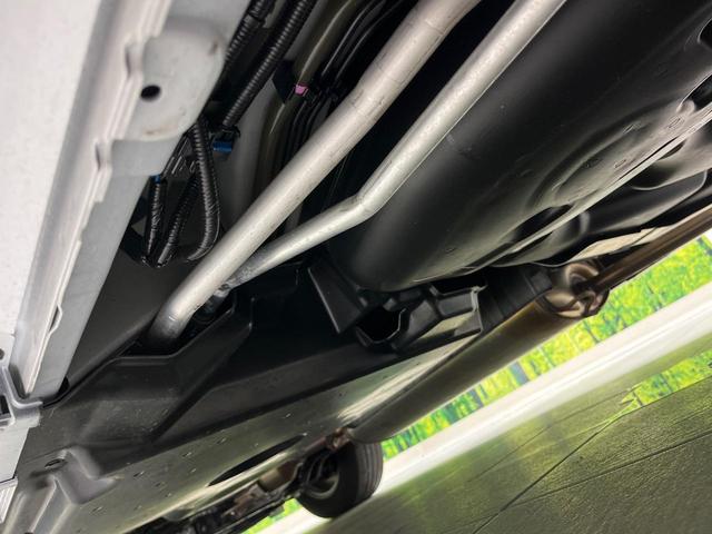 セレナ ｅ－パワー　ハイウェイスターＶ　インテリジェントエマージェンシーブレーキ　フリップダウンモニター　純正１２．３インチナビ　両側パワースライドドア　アラウンドビューモニター　Ｂｌｕｅｔｏｏｔｈ再生　フルセグＴＶ　禁煙車（23枚目）