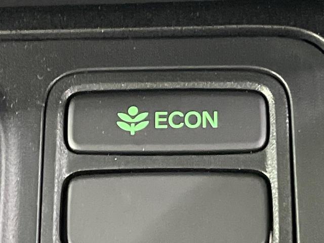 ステップワゴン ｅ：ＨＥＶスパーダ　ホンダセンシング　１０．１インチフリップダウンモニター　両側パワースライドドア　純正９インチナビ　Ｂｌｕｅｔｏｏｔｈ再生　ドライブレコーダー　バックカメラ　フルセグＴＶ　ＥＴＣ　禁煙車（42枚目）