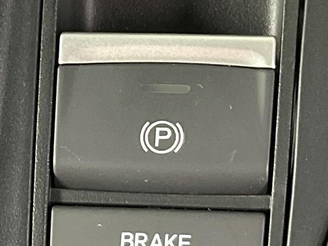 ステップワゴン ｅ：ＨＥＶスパーダ　ホンダセンシング　１０．１インチフリップダウンモニター　両側パワースライドドア　純正９インチナビ　Ｂｌｕｅｔｏｏｔｈ再生　ドライブレコーダー　バックカメラ　フルセグＴＶ　ＥＴＣ　禁煙車（43枚目）