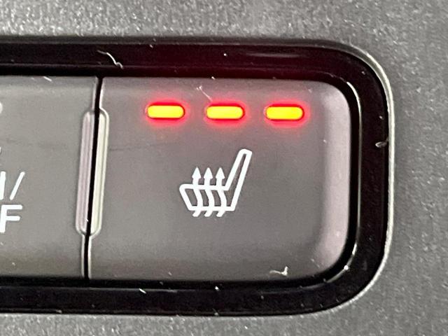 ステップワゴン ｅ：ＨＥＶスパーダ　ホンダセンシング　１０．１インチフリップダウンモニター　両側パワースライドドア　純正９インチナビ　Ｂｌｕｅｔｏｏｔｈ再生　ドライブレコーダー　バックカメラ　フルセグＴＶ　ＥＴＣ　禁煙車（52枚目）