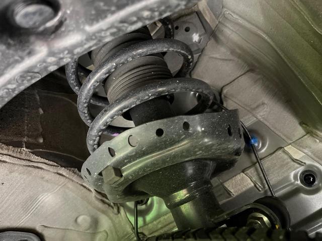 ステップワゴン ｅ：ＨＥＶスパーダ　ホンダセンシング　１０．１インチフリップダウンモニター　両側パワースライドドア　純正９インチナビ　Ｂｌｕｅｔｏｏｔｈ再生　ドライブレコーダー　バックカメラ　フルセグＴＶ　ＥＴＣ　禁煙車（60枚目）